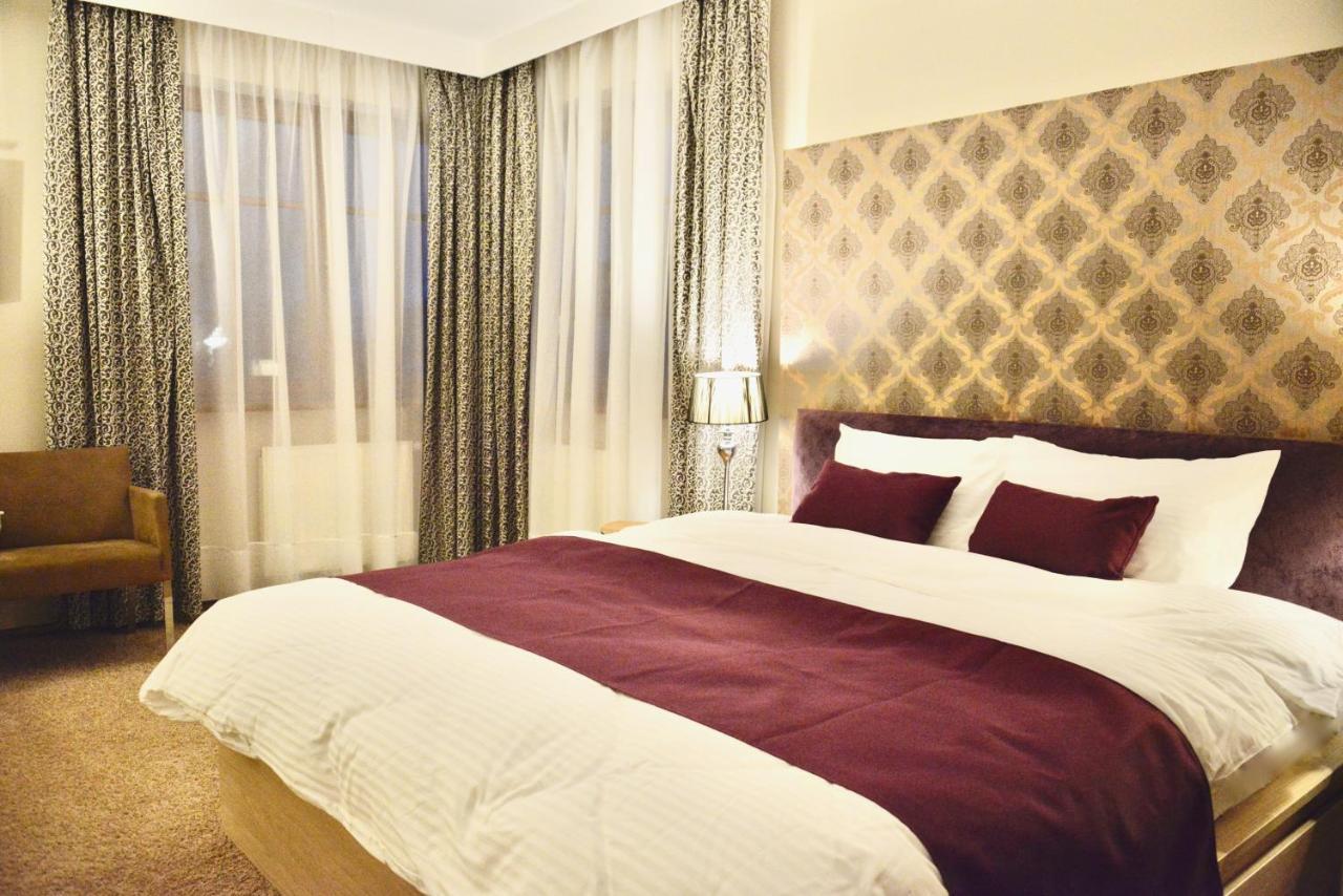 Luxury - Jessapart Walendia Walendow